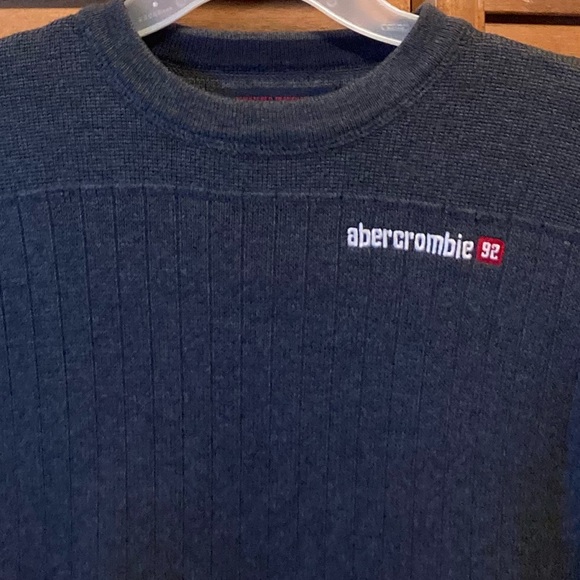 Abercrombie & Fitch Grey & Blue Crewneck Sweater - Picture 7 of 12